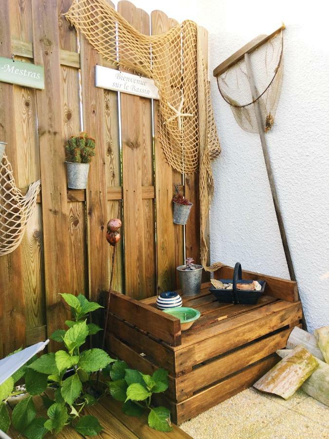 Petit Studio De L'Ermitage 居让梅斯特拉 外观 照片